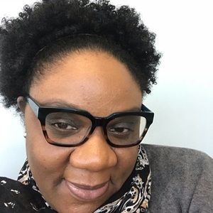 Meet your Posher, Monique